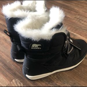 Girls Sorel Snow Boots NWT